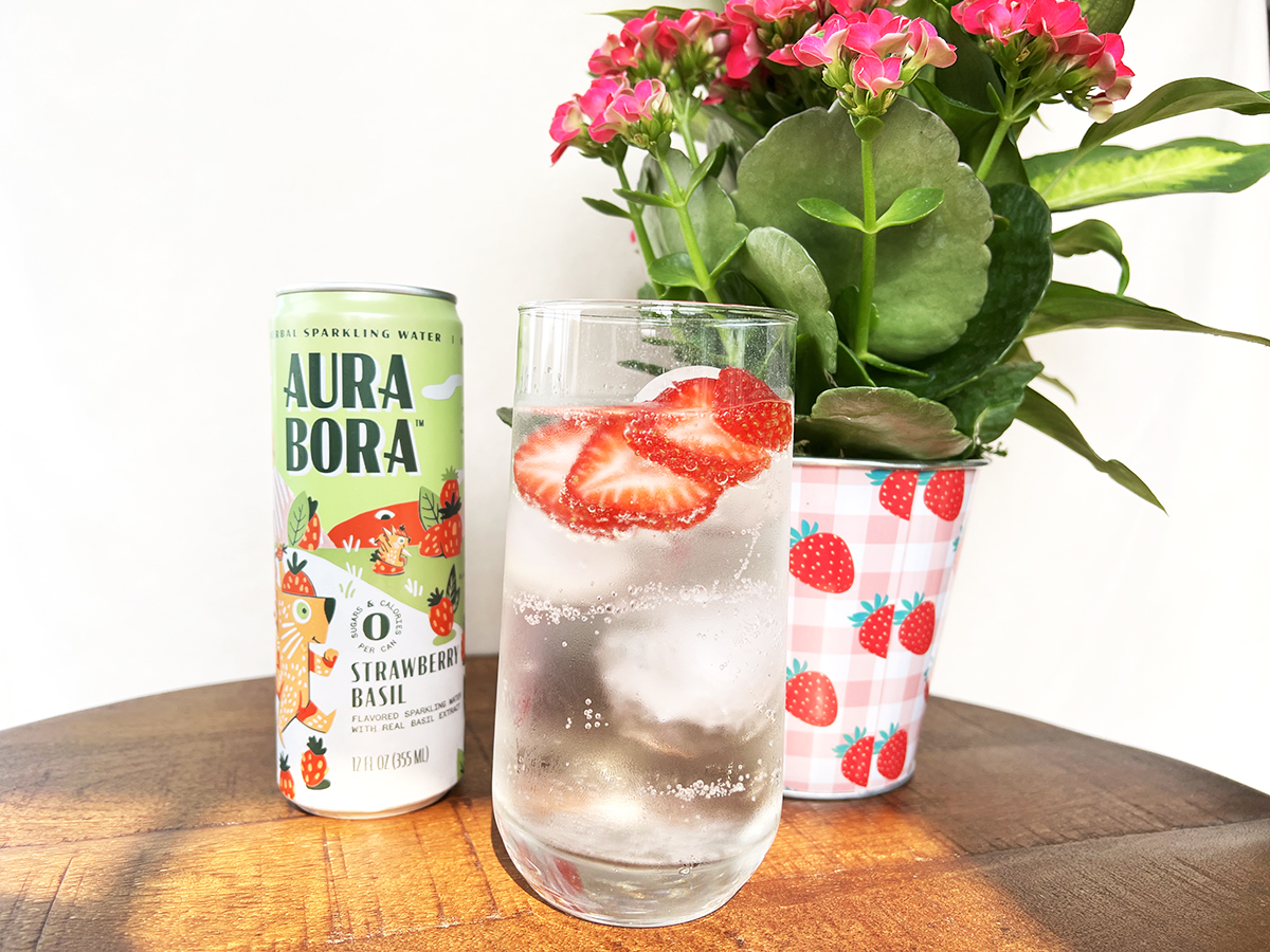 Aura Bora Strawberry Basil
